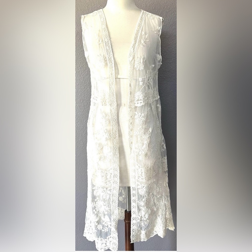 Rebellion Women's Lace Floral Kimono Robe Festival Boho Western Cardigan, NWT - Picture 5 of 9